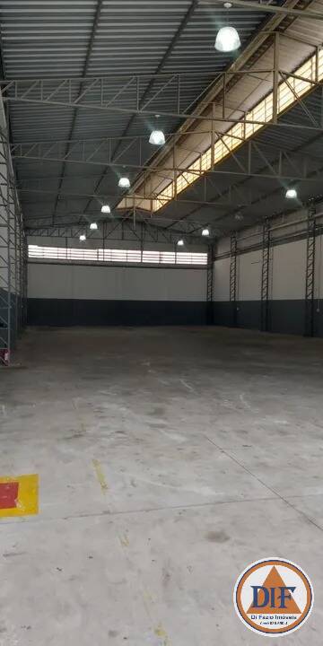 Depósito-Galpão-Armazém para alugar, 577m² - Foto 4