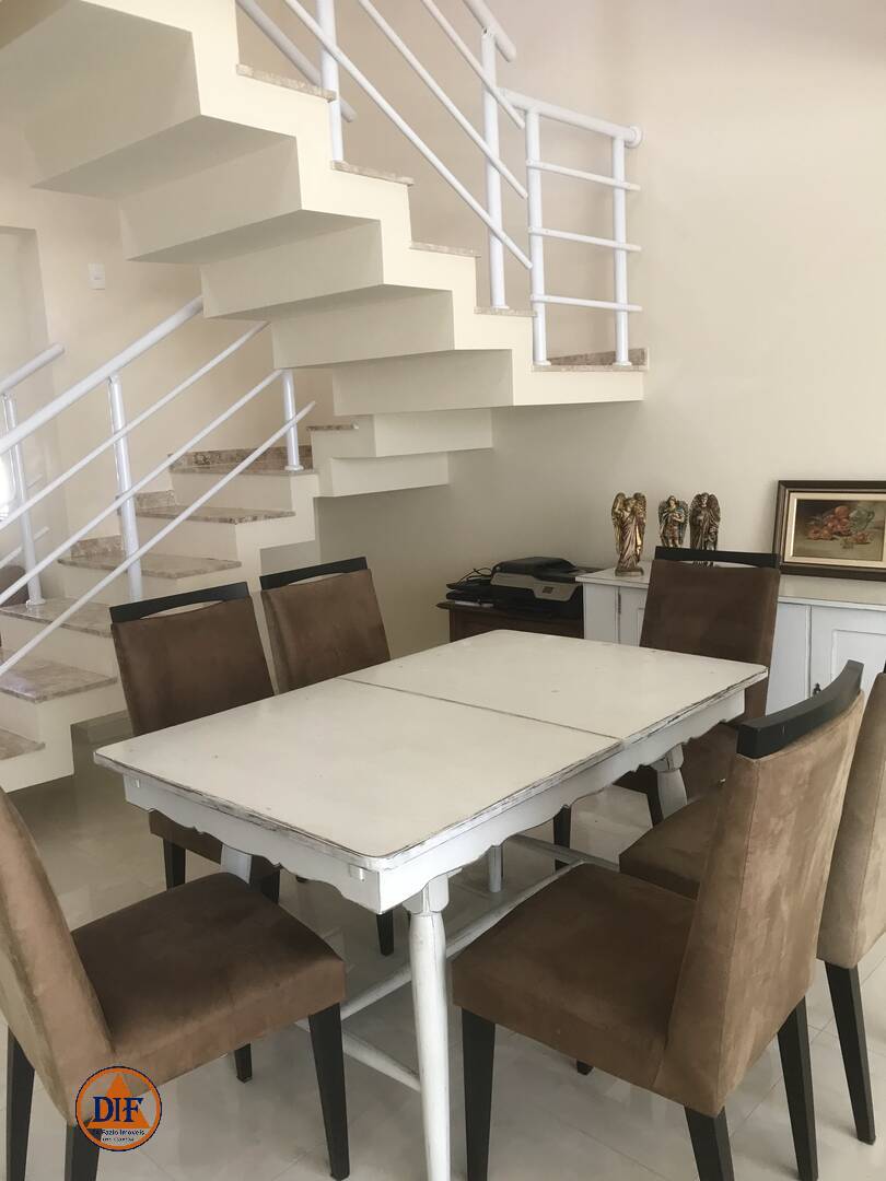 Casa à venda com 3 quartos, 188m² - Foto 5
