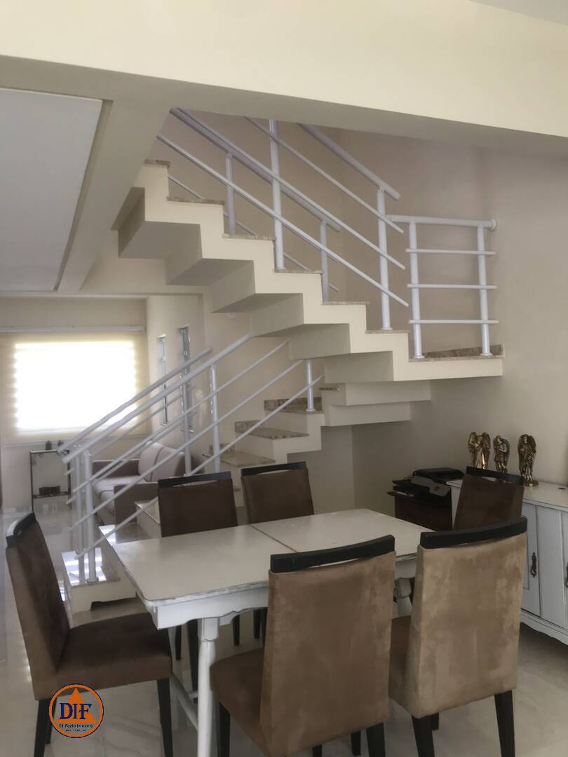 Casa à venda com 3 quartos, 188m² - Foto 6