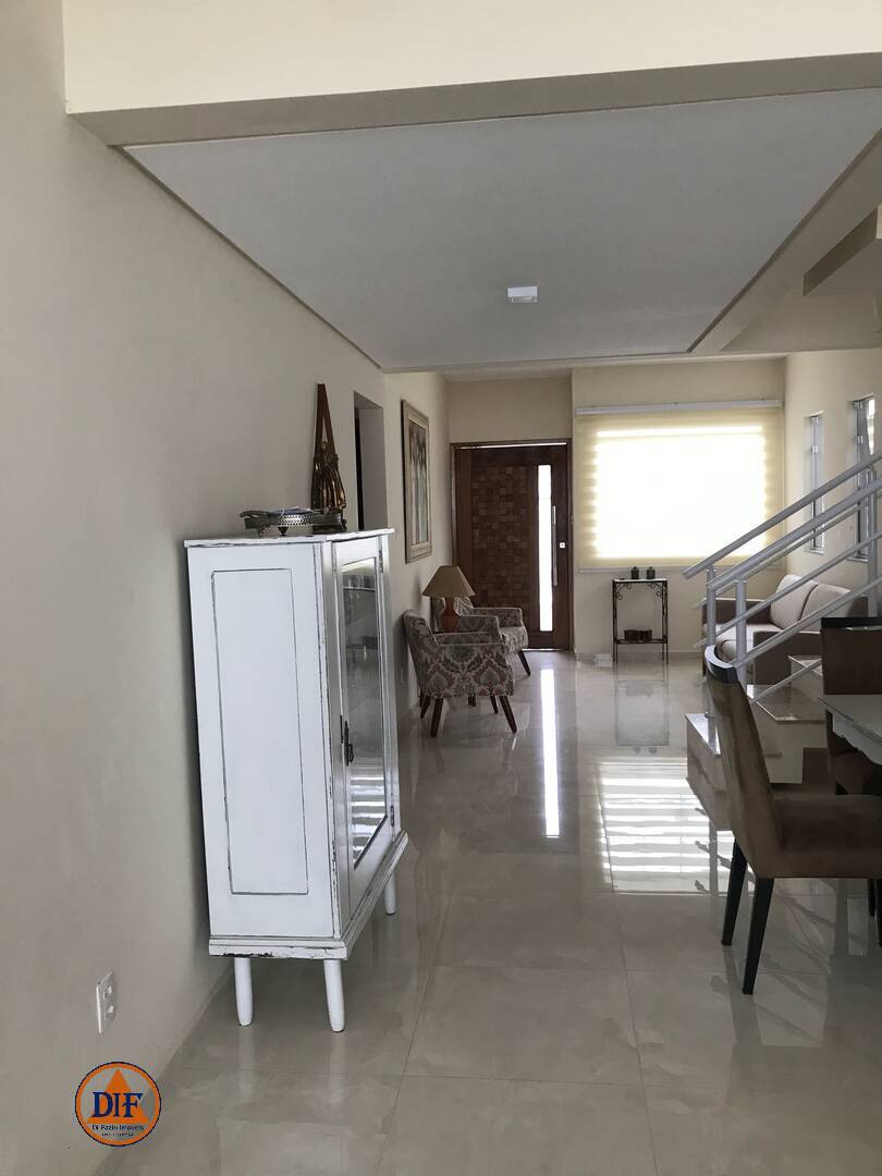 Casa à venda com 3 quartos, 188m² - Foto 14