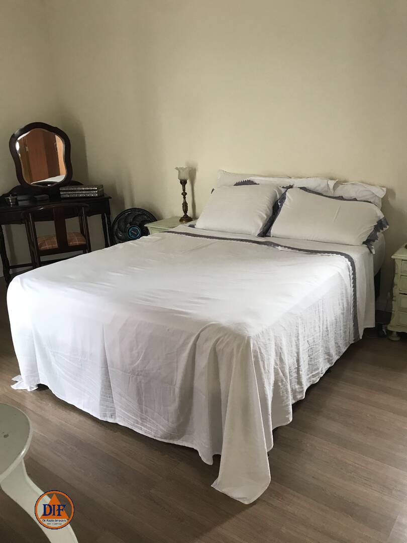 Casa à venda com 3 quartos, 188m² - Foto 16