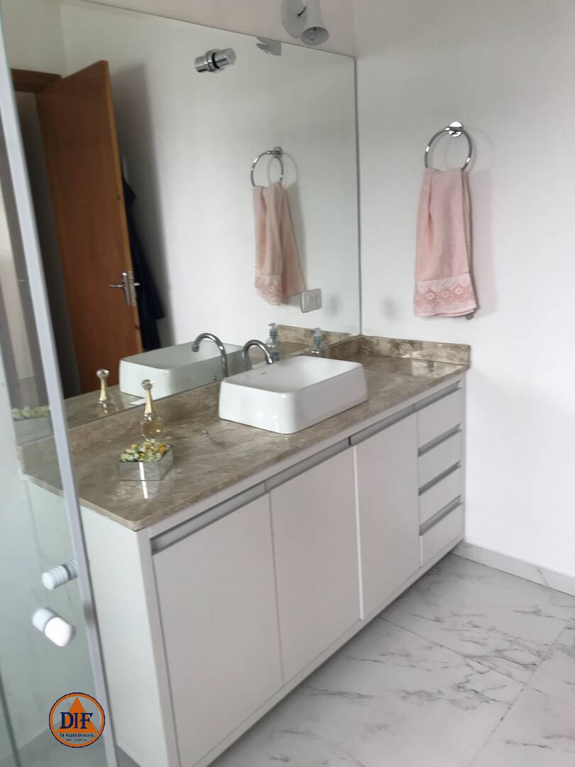 Casa à venda com 3 quartos, 188m² - Foto 20