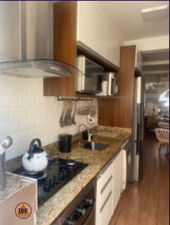Casa à venda com 4 quartos, 140m² - Foto 6