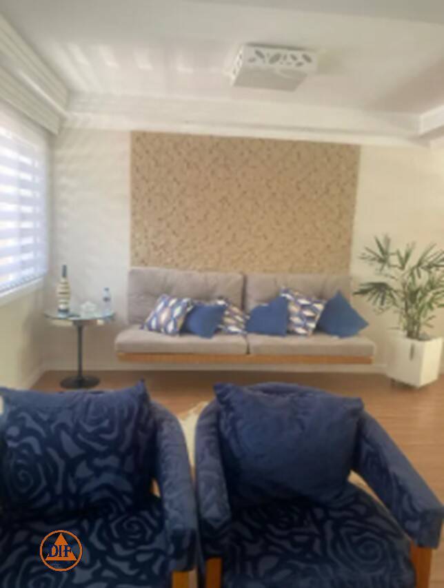 Casa à venda com 4 quartos, 140m² - Foto 14