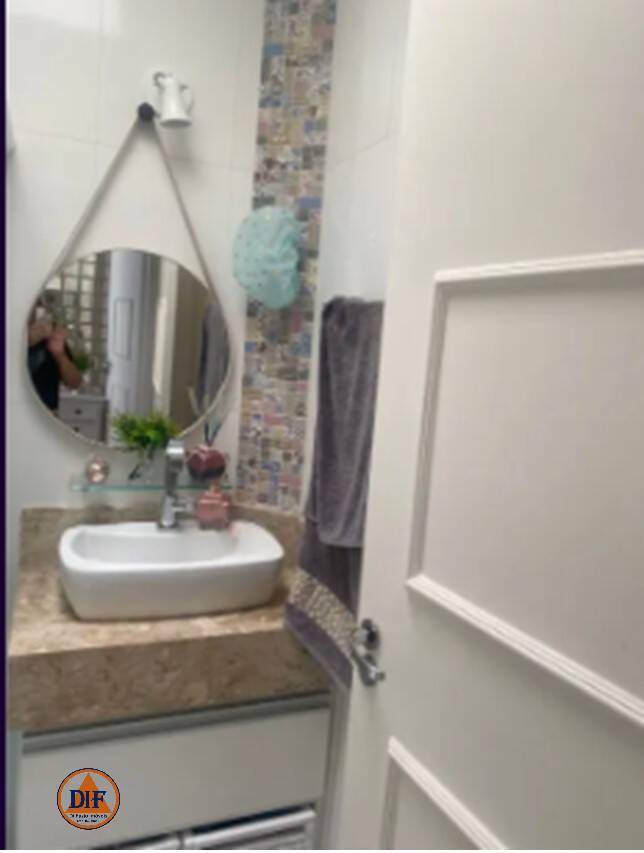 Casa à venda com 4 quartos, 140m² - Foto 15