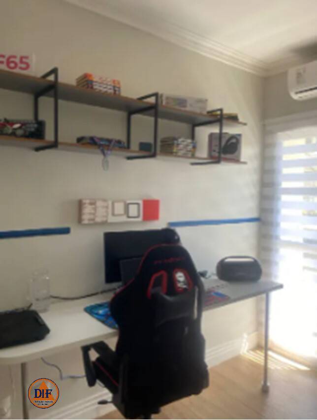Casa à venda com 4 quartos, 140m² - Foto 17