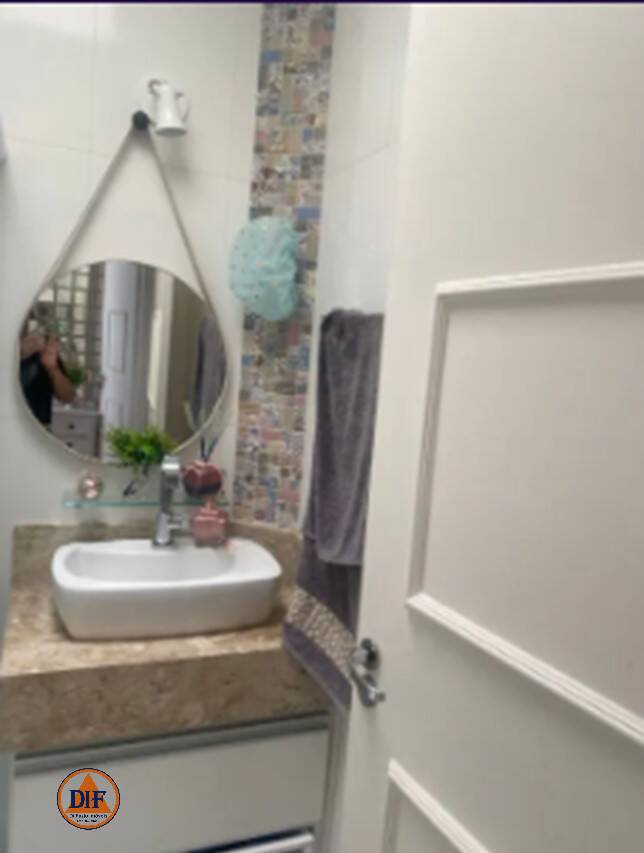 Casa à venda com 4 quartos, 140m² - Foto 19