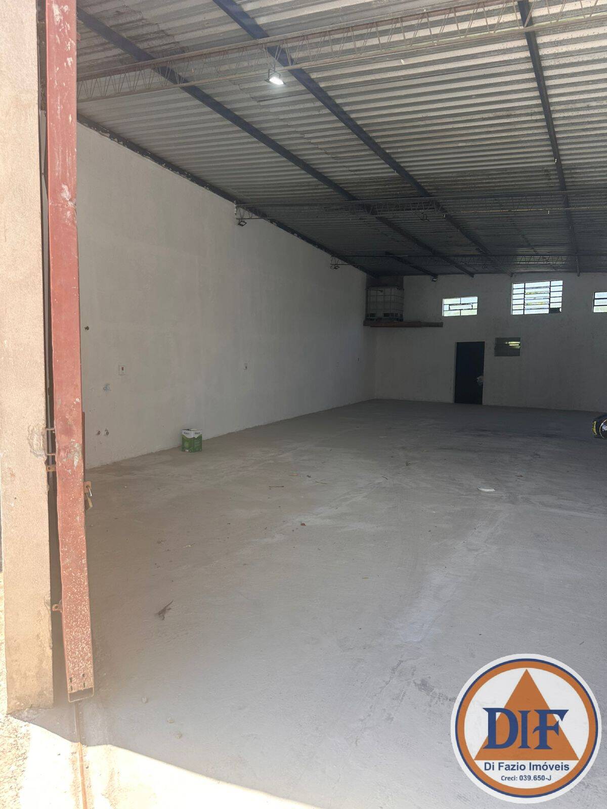 Depósito-Galpão-Armazém para alugar, 212m² - Foto 9