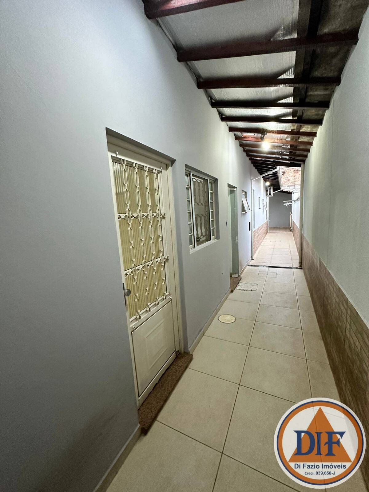 Casa, 2 quartos, 88 m² - Foto 1