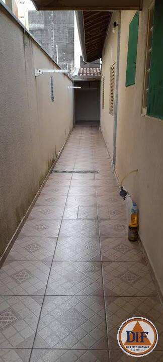 Casa à venda com 2 quartos, 62m² - Foto 12