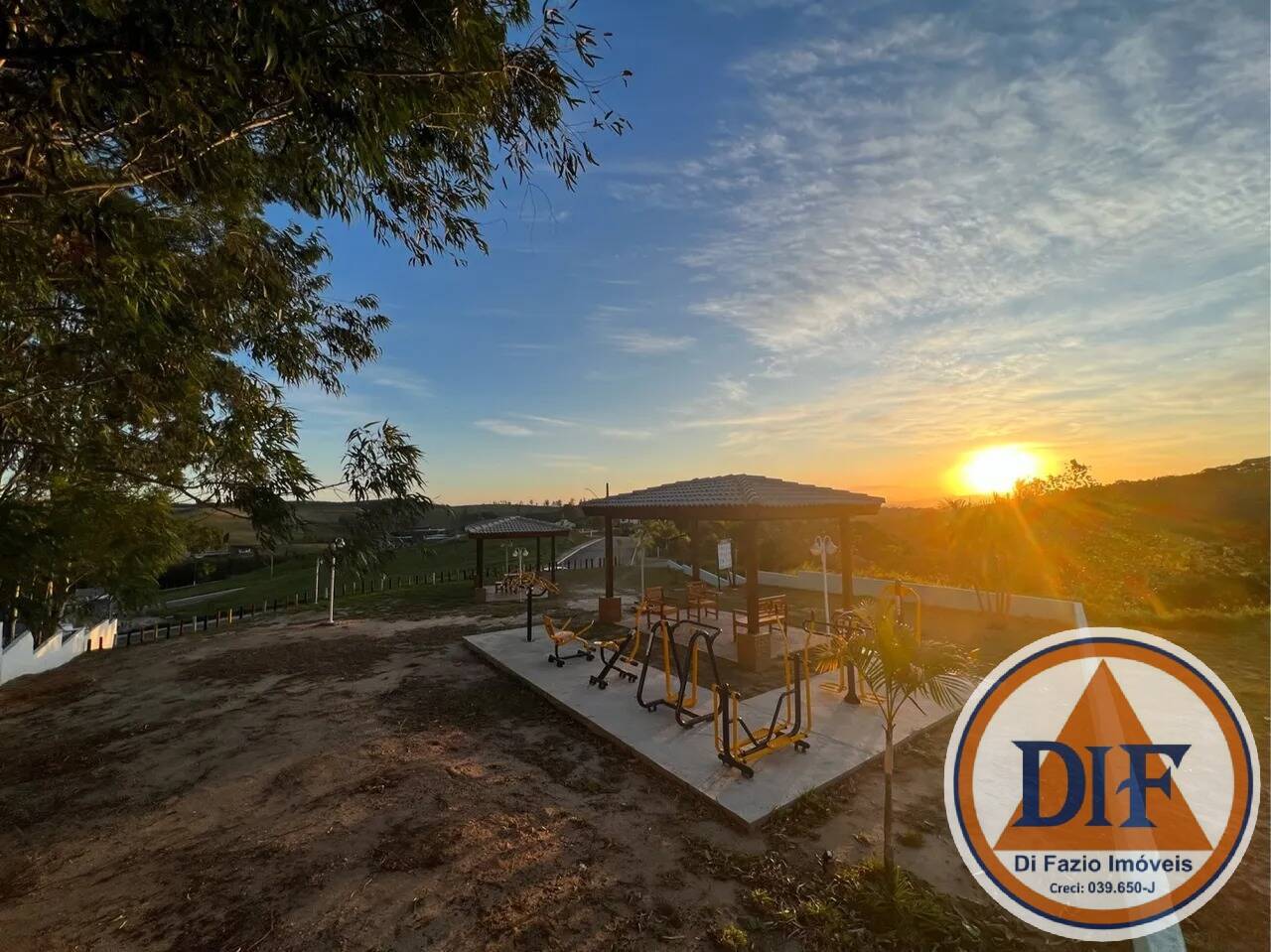 Terreno, 1200 m² - Foto 2