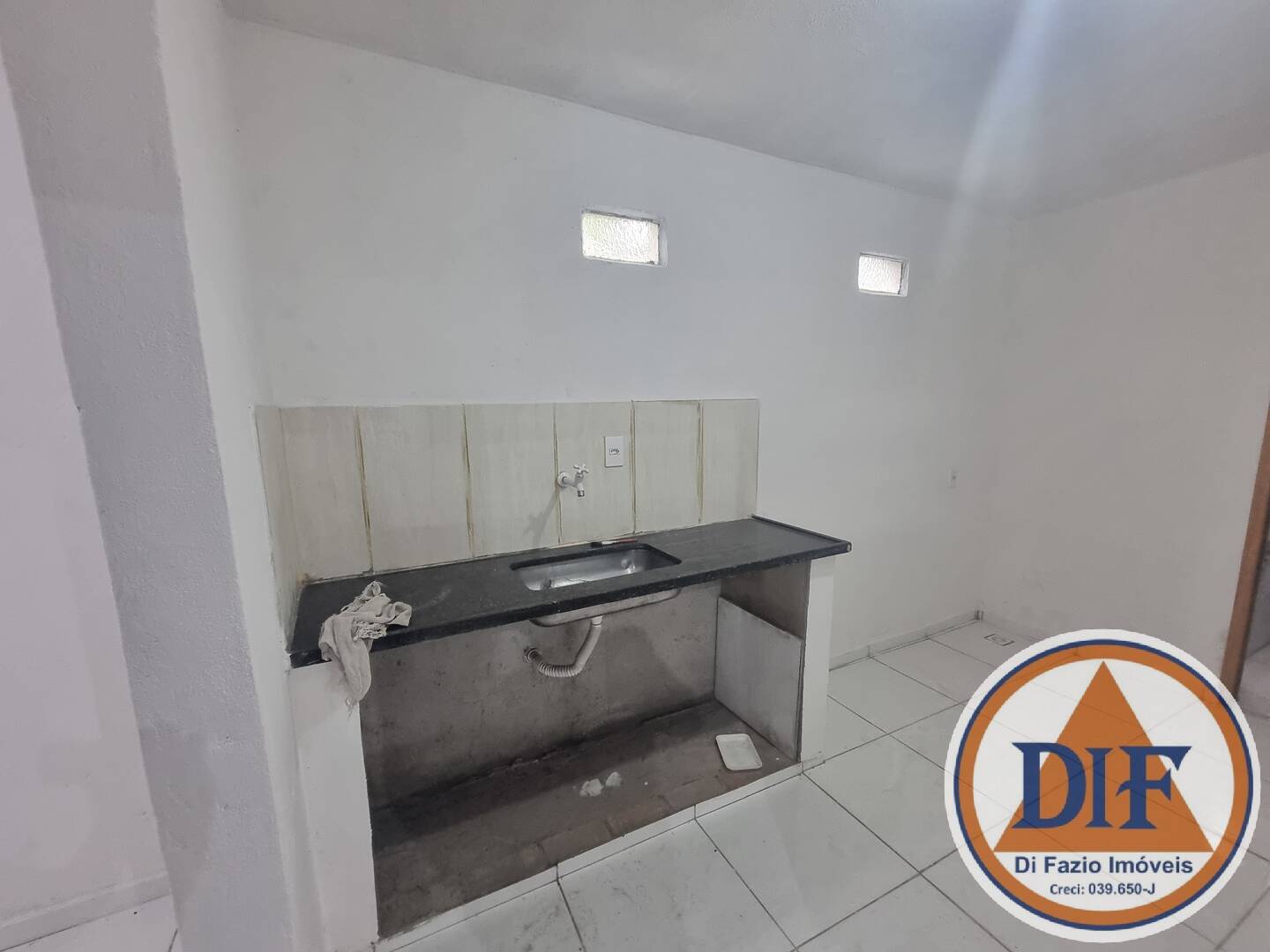 Depósito-Galpão-Armazém para alugar, 212m² - Foto 15