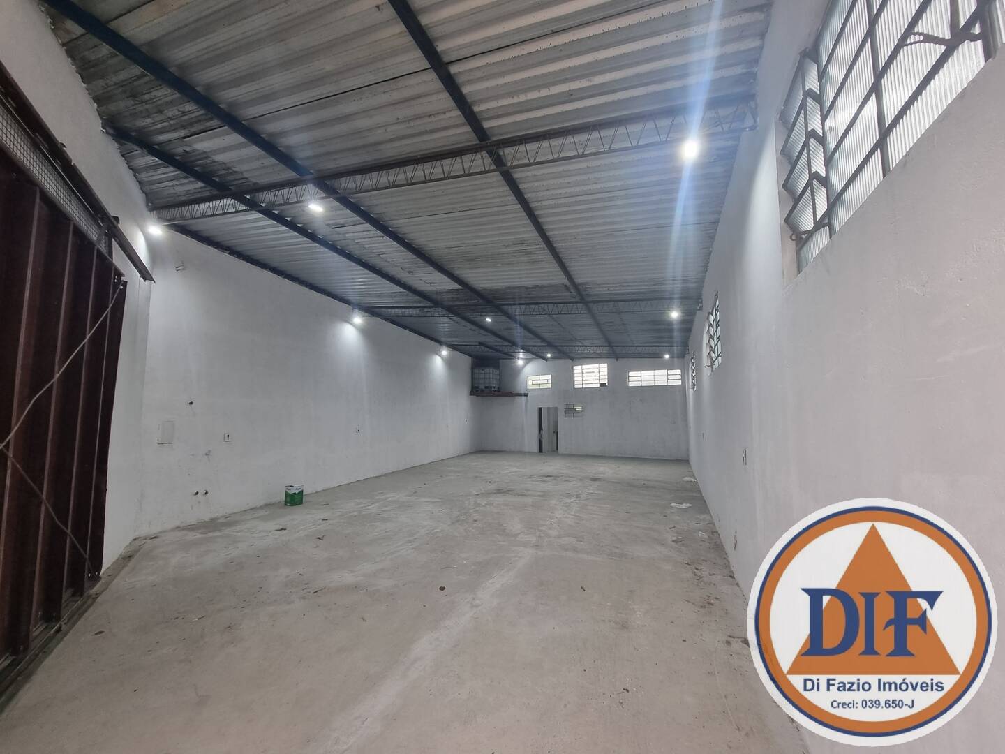 Depósito-Galpão-Armazém para alugar, 212m² - Foto 18