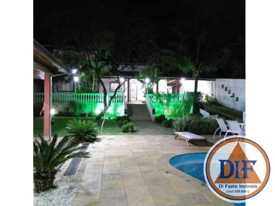 Chácara à venda com 4 quartos, 300m² - Foto 3