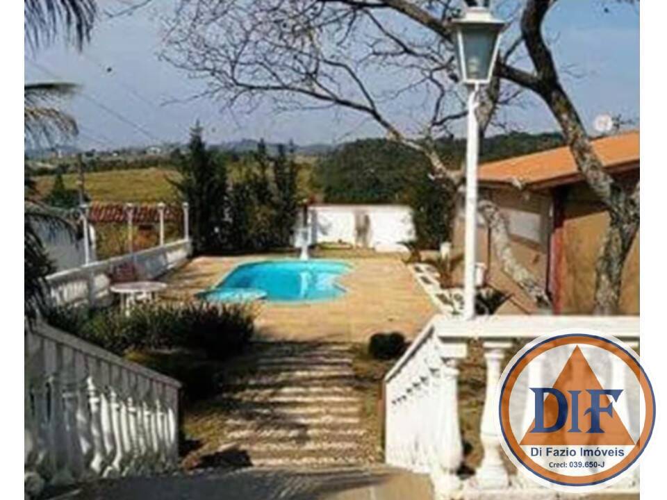 Chácara à venda com 4 quartos, 300m² - Foto 4