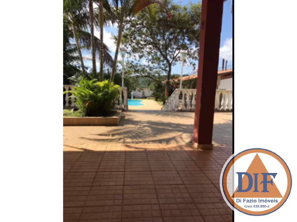 Chácara à venda com 4 quartos, 300m² - Foto 5