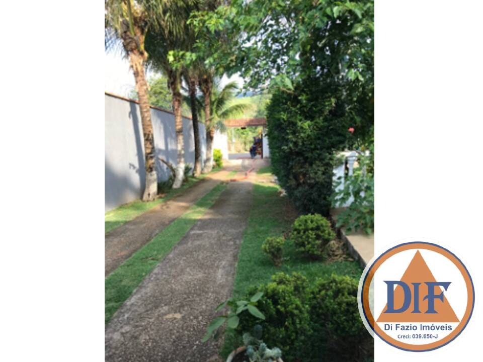 Chácara à venda com 4 quartos, 300m² - Foto 14