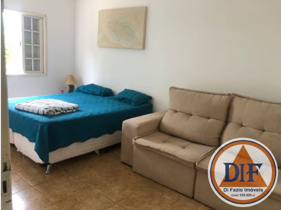 Chácara à venda com 4 quartos, 300m² - Foto 17