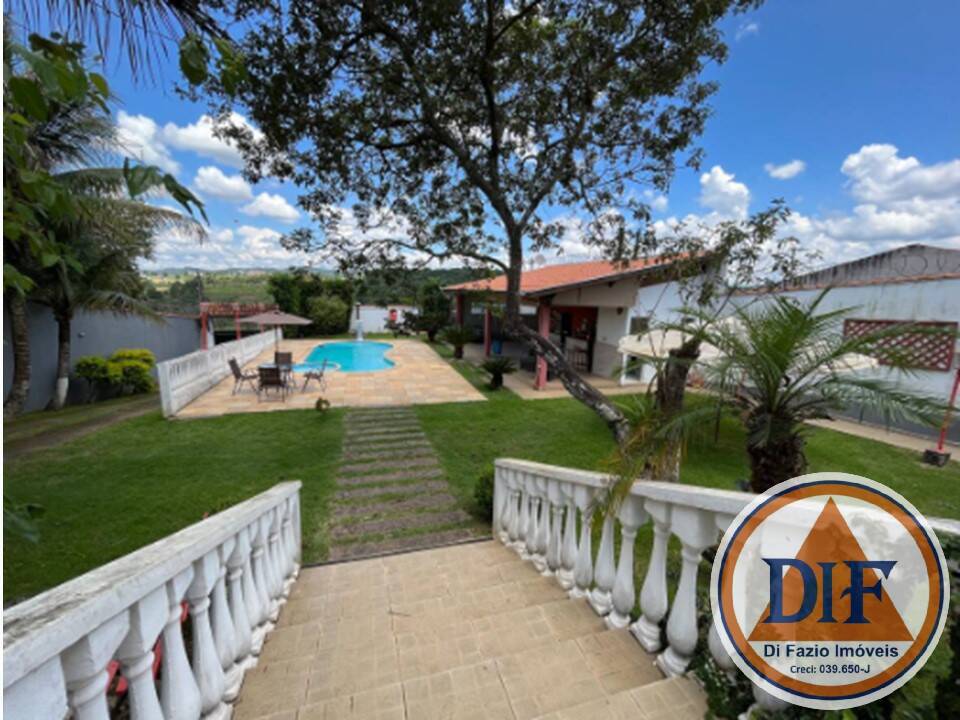 Chácara à venda com 4 quartos, 300m² - Foto 24
