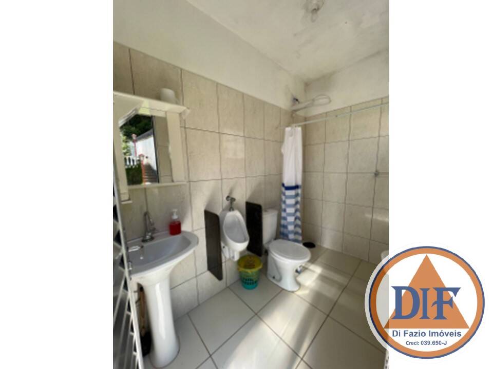Chácara à venda com 4 quartos, 300m² - Foto 27