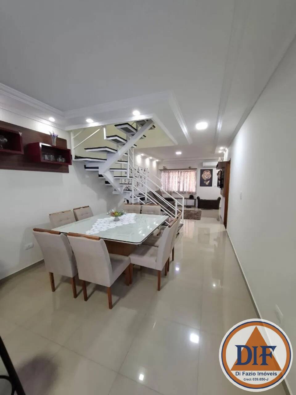 Casa à venda com 3 quartos, 154m² - Foto 5