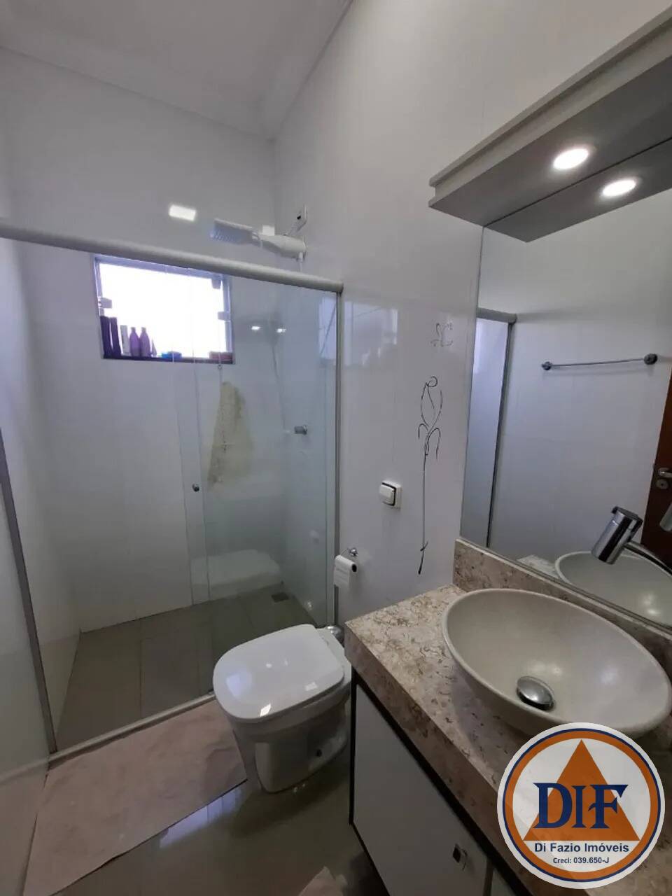 Casa à venda com 3 quartos, 154m² - Foto 16