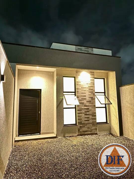 Casa, 3 quartos, 88 m² - Foto 1