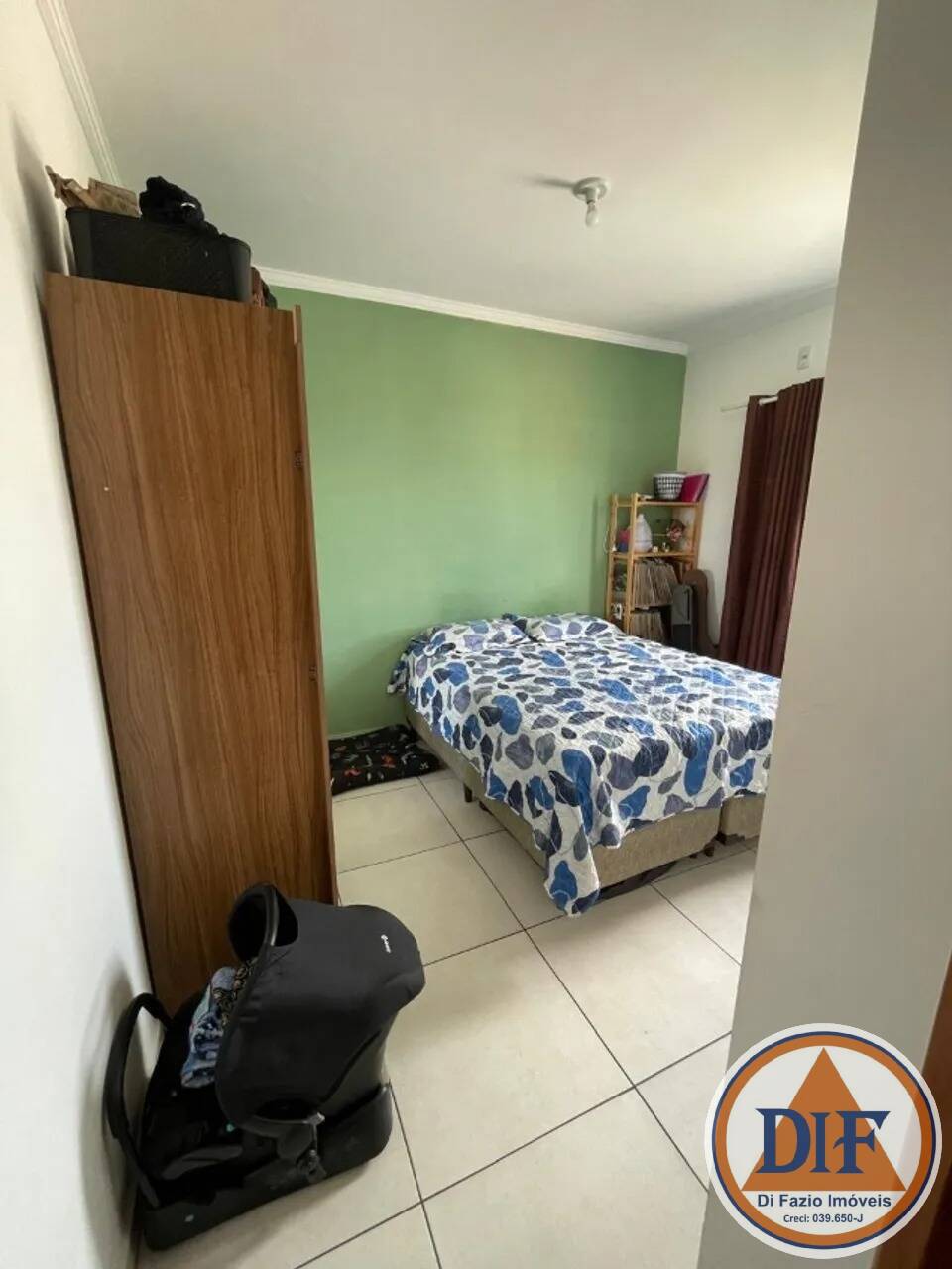 Apartamento à venda com 2 quartos, 70m² - Foto 4