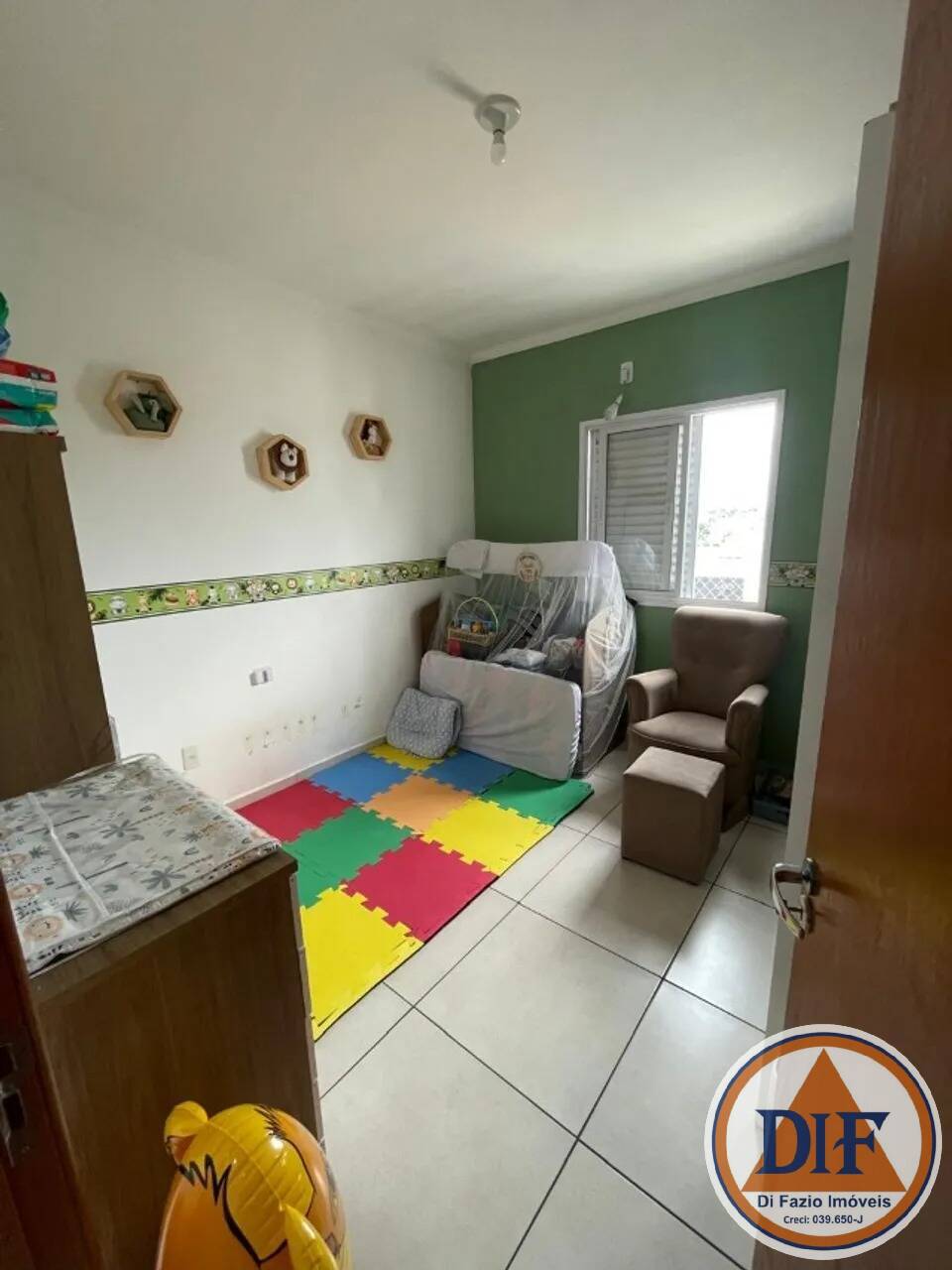 Apartamento à venda com 2 quartos, 70m² - Foto 12