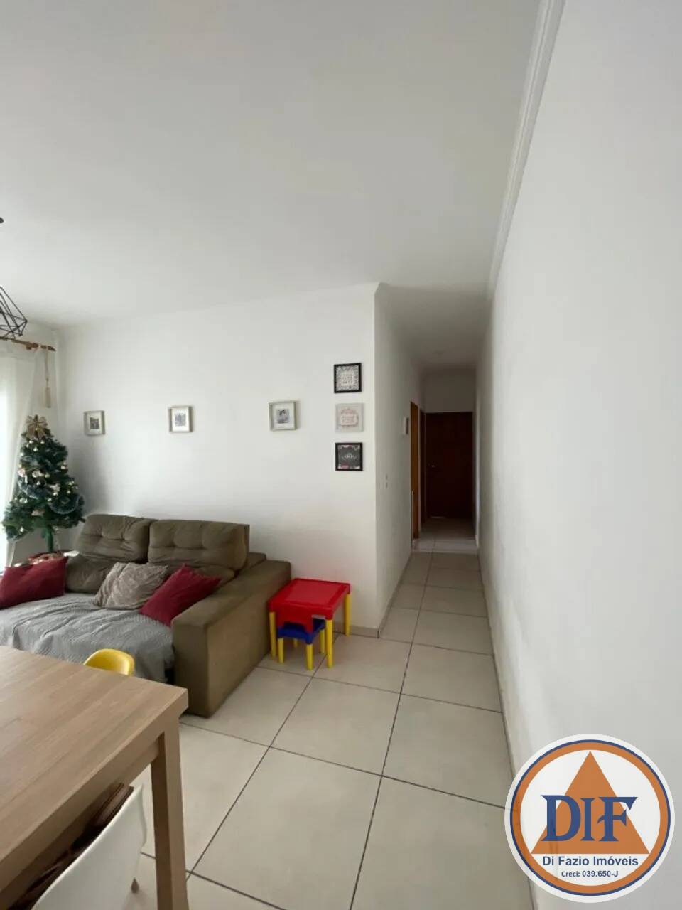Apartamento à venda com 2 quartos, 70m² - Foto 13