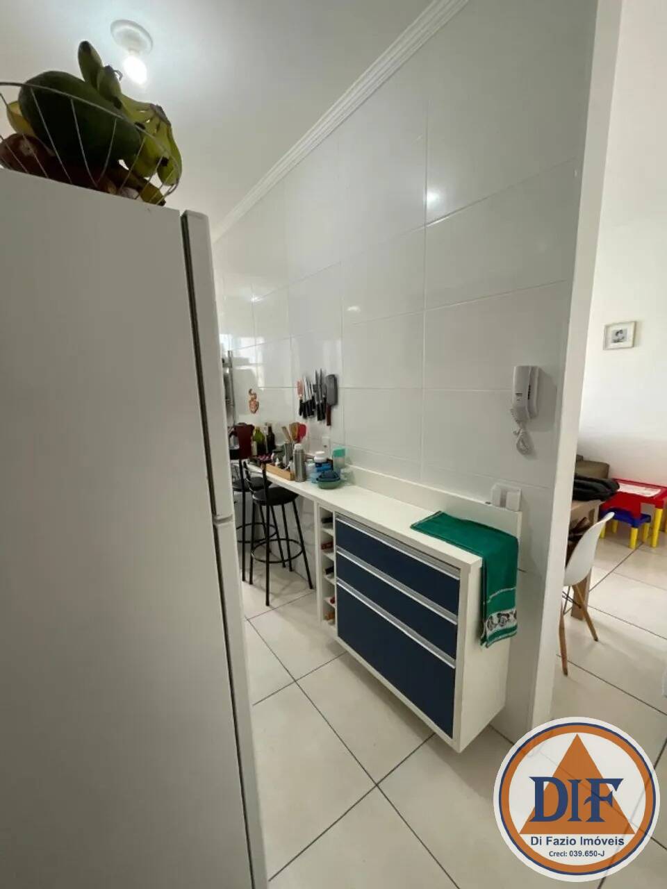 Apartamento à venda com 2 quartos, 70m² - Foto 15