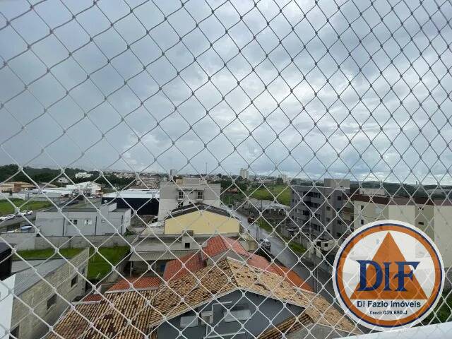 Apartamento à venda com 2 quartos, 70m² - Foto 19