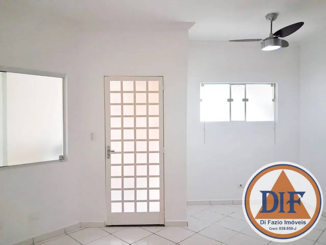 Casa de Condomínio à venda com 2 quartos, 64m² - Foto 7