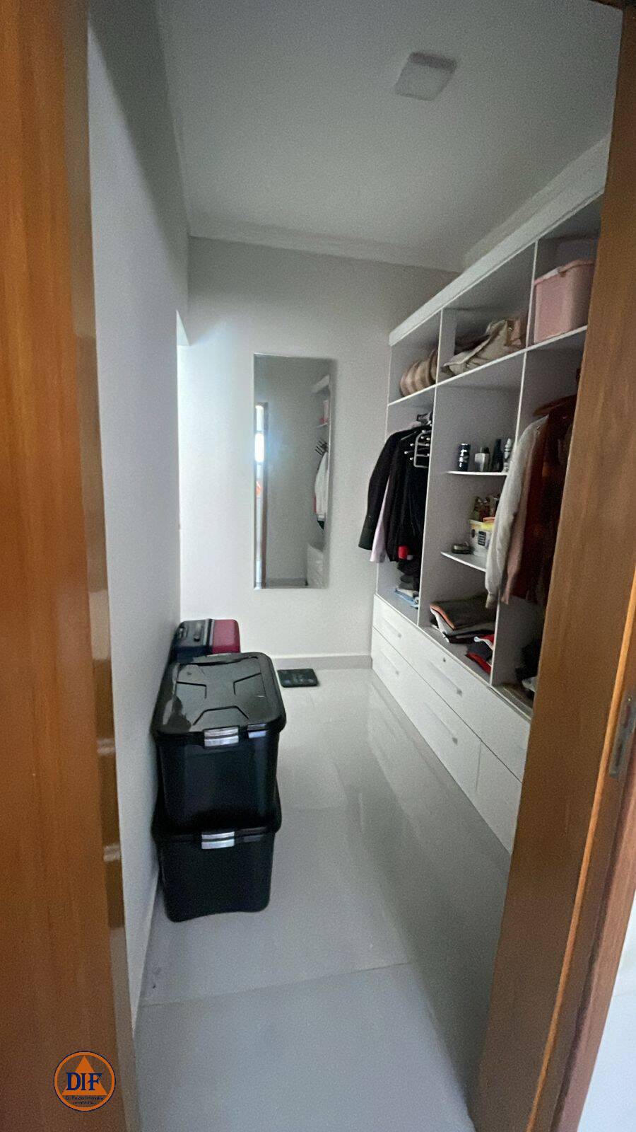Casa de Condomínio à venda com 3 quartos, 178m² - Foto 9