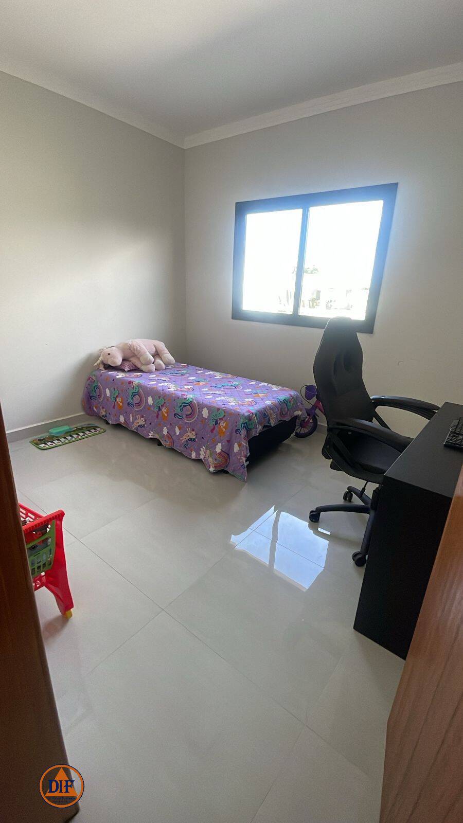 Casa de Condomínio à venda com 3 quartos, 178m² - Foto 11